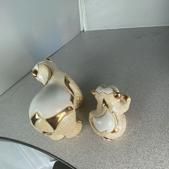 DeRosa Rinconada Rinca Baby and Adult Figurines POLAR BEARS #1719 #755 - Picture 8 of 12